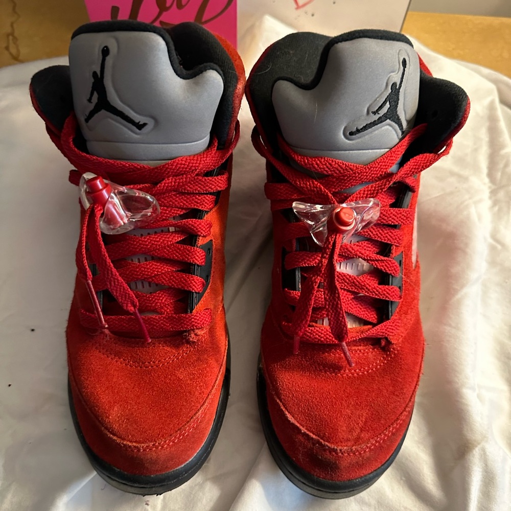 Niki Air Jordan Red suede !   In great shape!